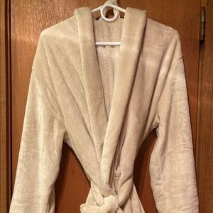 Summer and Rose Cozy Robe Plus Size